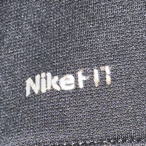 Nike Black and Gold LIVESTRONG Sweatshirt - Picture 5 of 7